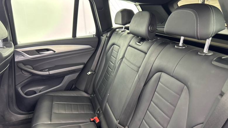 BMW X3 210kW Premier Edition Pro 80kWh 5dr Auto Electric Estate